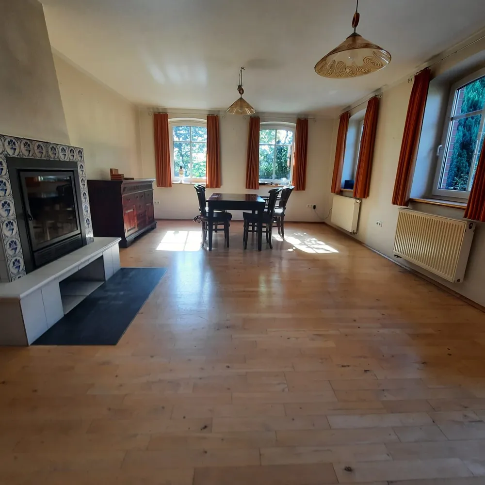 7 room house with 200 m² in Aurich – Photo 1