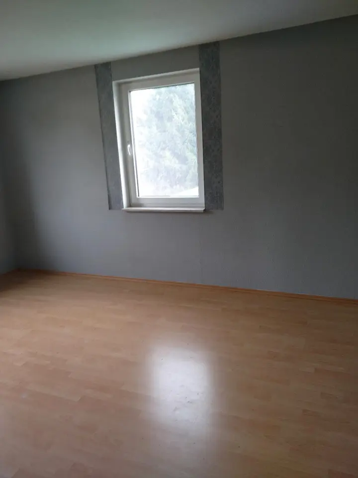 2 Zimmer Wohnung mit 84 m² in Schmalkalden – Bild 3