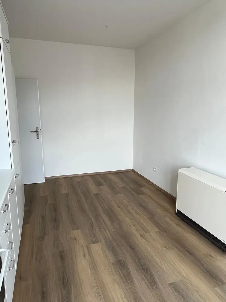 2 Zimmer Wohnung mit 70 m² in Düsseldorf – Bild 9