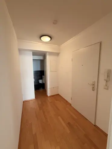 3 Zimmer Wohnung mit 114 m² in Düsseldorf – Bild 2