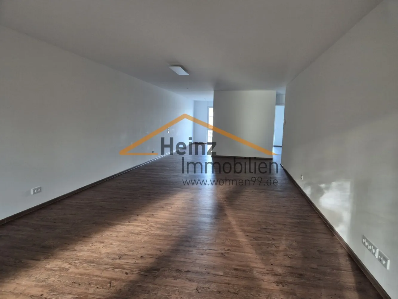 2 Zimmer Wohnung mit 98 m² in Bergisch Gladbach – Bild 1