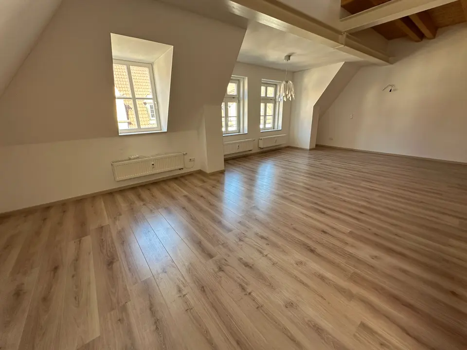 3 Zimmer Wohnung mit 113 m² in Coburg – Bild 2