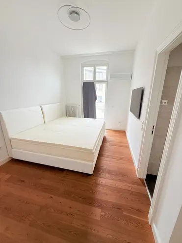 3 Zimmer Wohnung mit 130 m² in Berlin – Bild 9