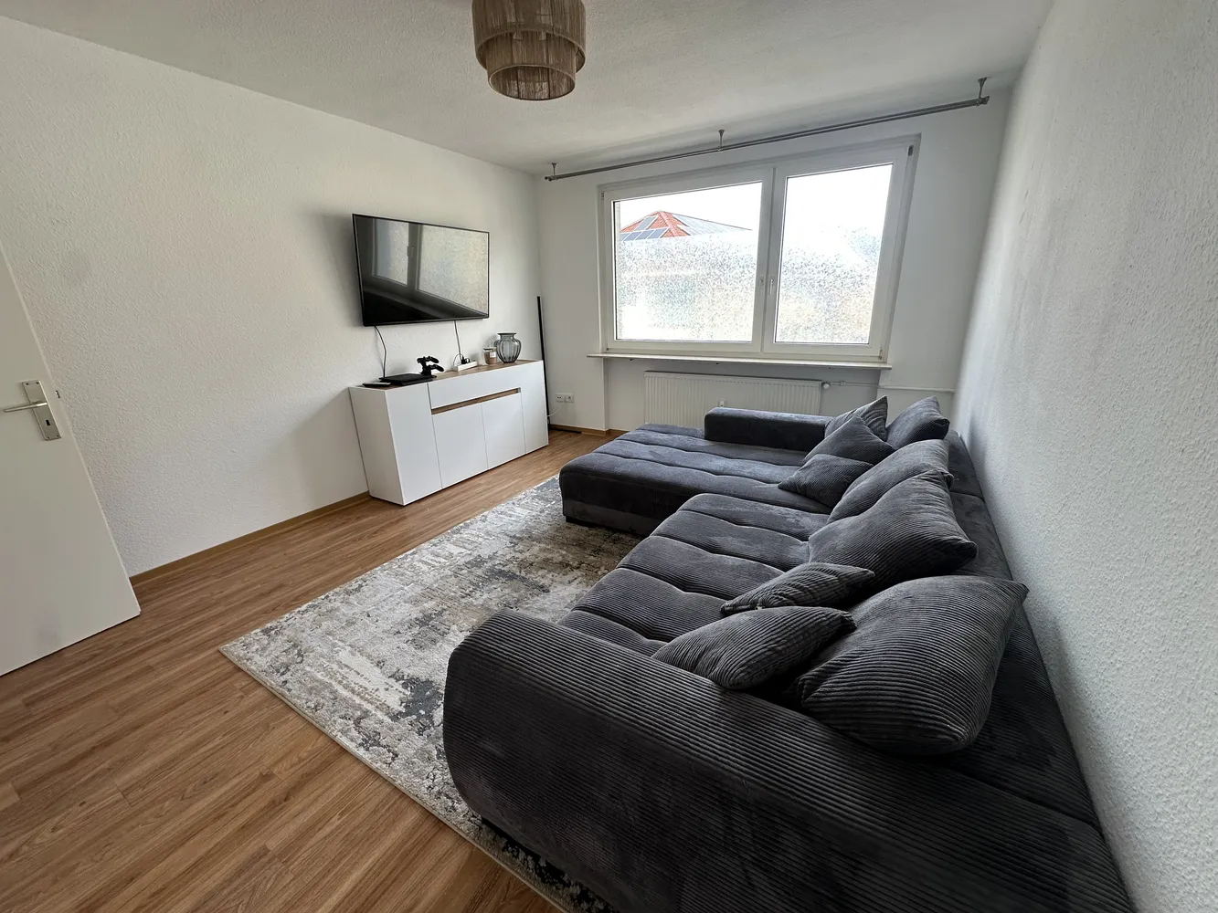 2 Zimmer Wohnung mit 52 m² in Wiesbaden – Bild 2