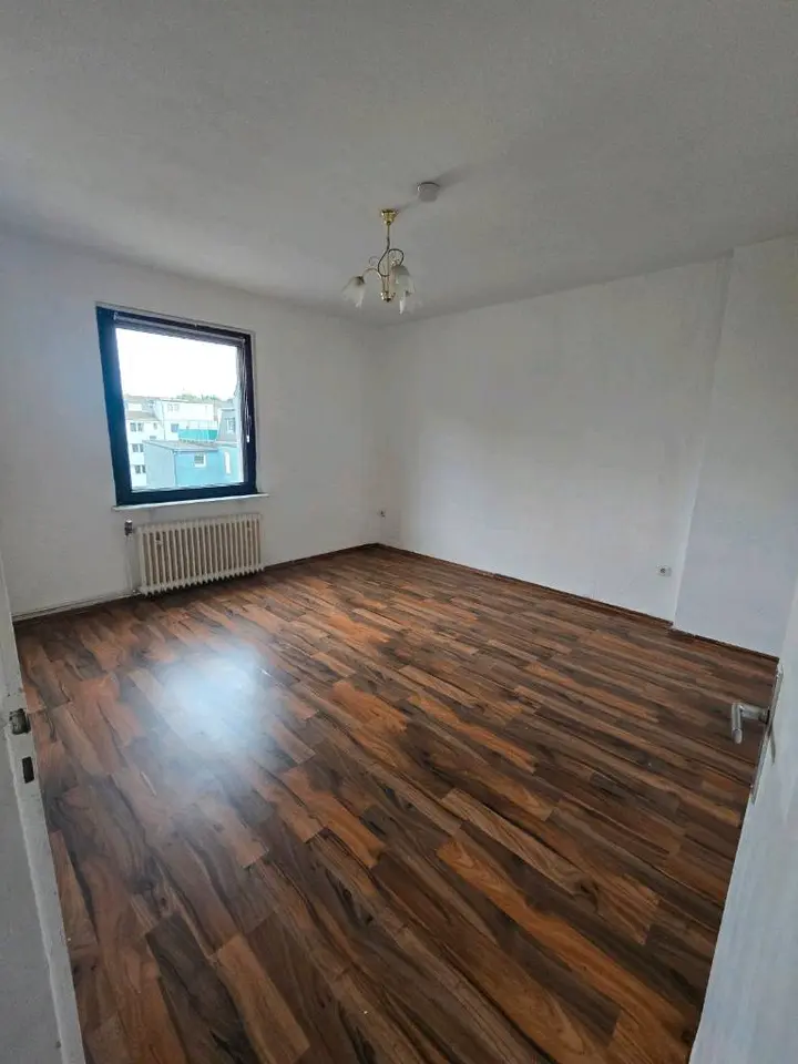 4 Zimmer Wohnung mit 82 m² in Duisburg – Bild 5