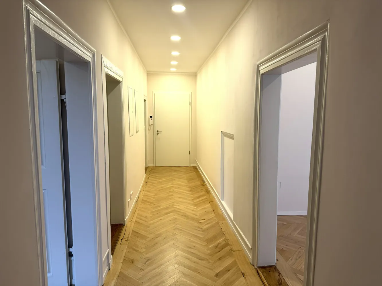 2 Zimmer Wohnung mit 73 m² in Ettlingen – Bild 2
