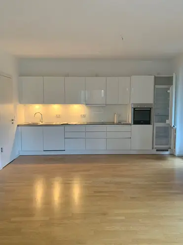 4 Zimmer Wohnung mit 122 m² in Hamburg – Bild 3