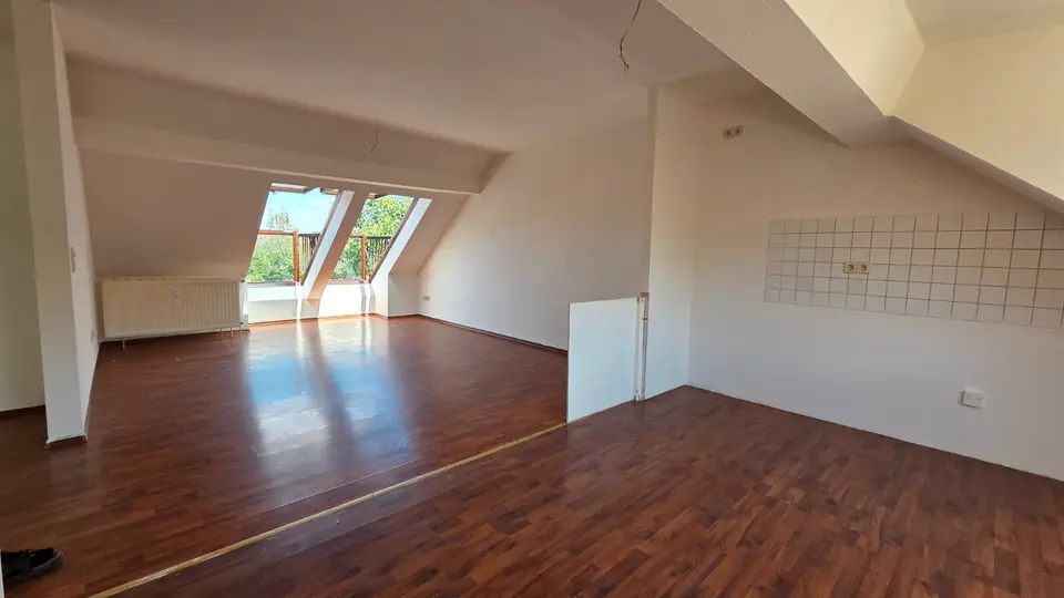 3 Zimmer Wohnung mit 66 m² in Weißenfels – Bild 1
