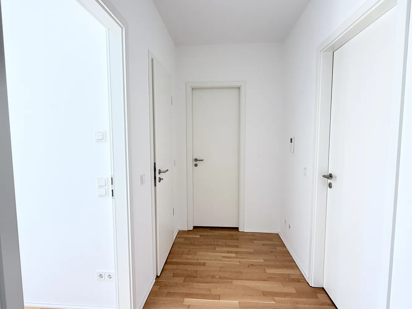 2 Zimmer Wohnung mit 67 m² in Wiesbaden – Bild 11