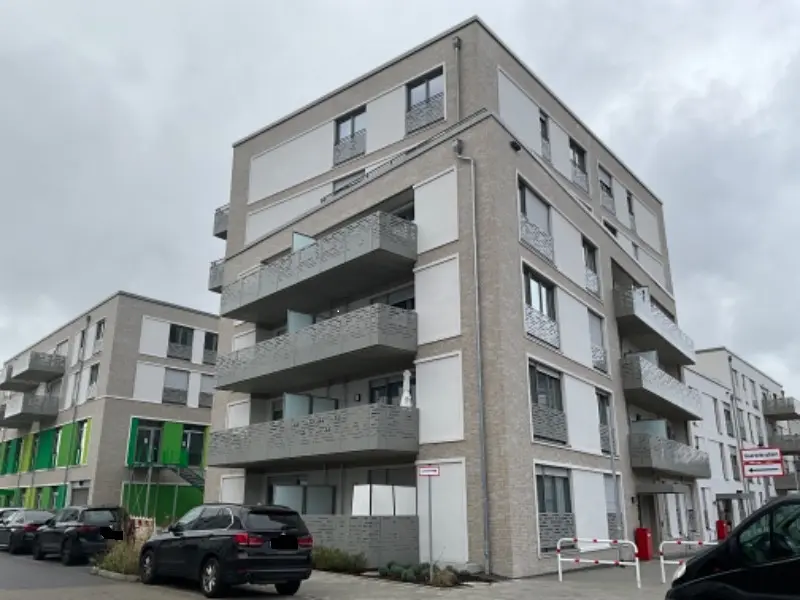 4 Zimmer Wohnung mit 123 m² in Düsseldorf – Bild 1