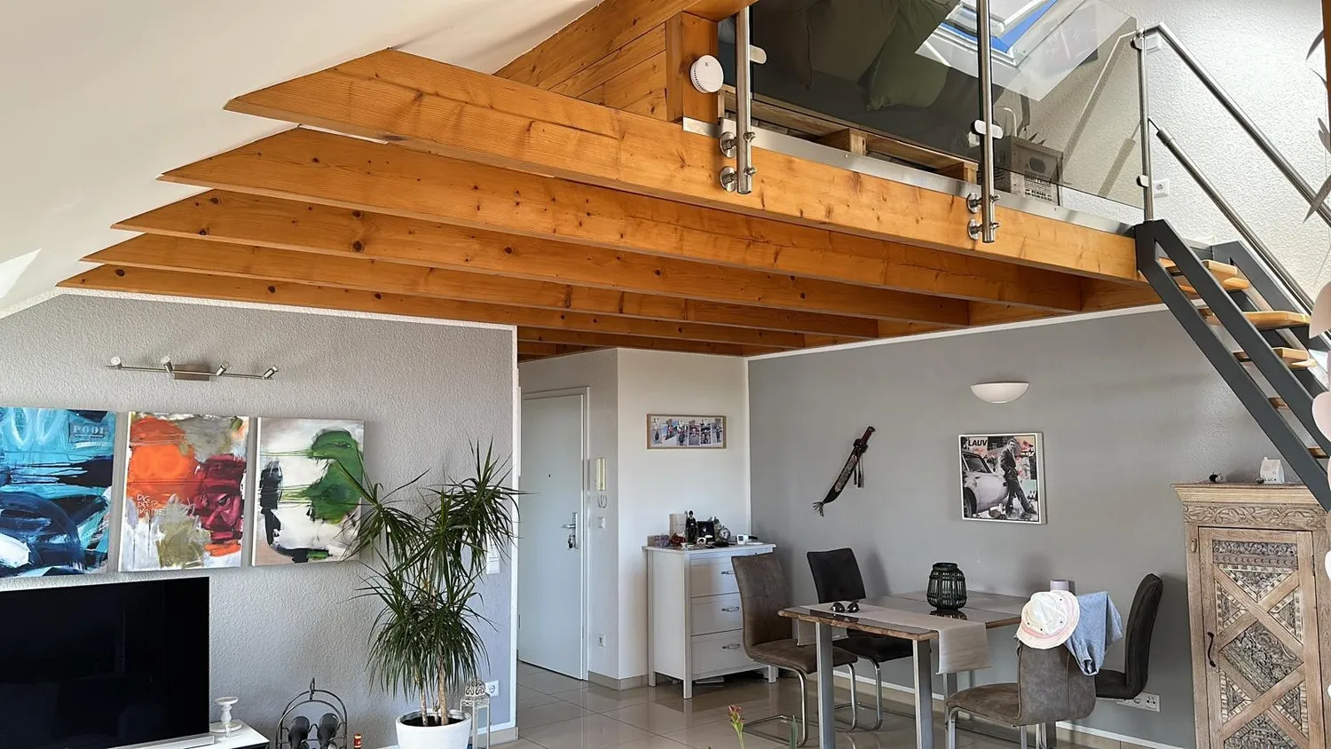2 Zimmer Wohnung mit 70 m² in Neuss – Bild 1