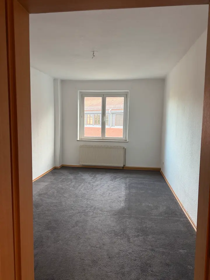 3 Zimmer Wohnung mit 92 m² in Dresden – Bild 2
