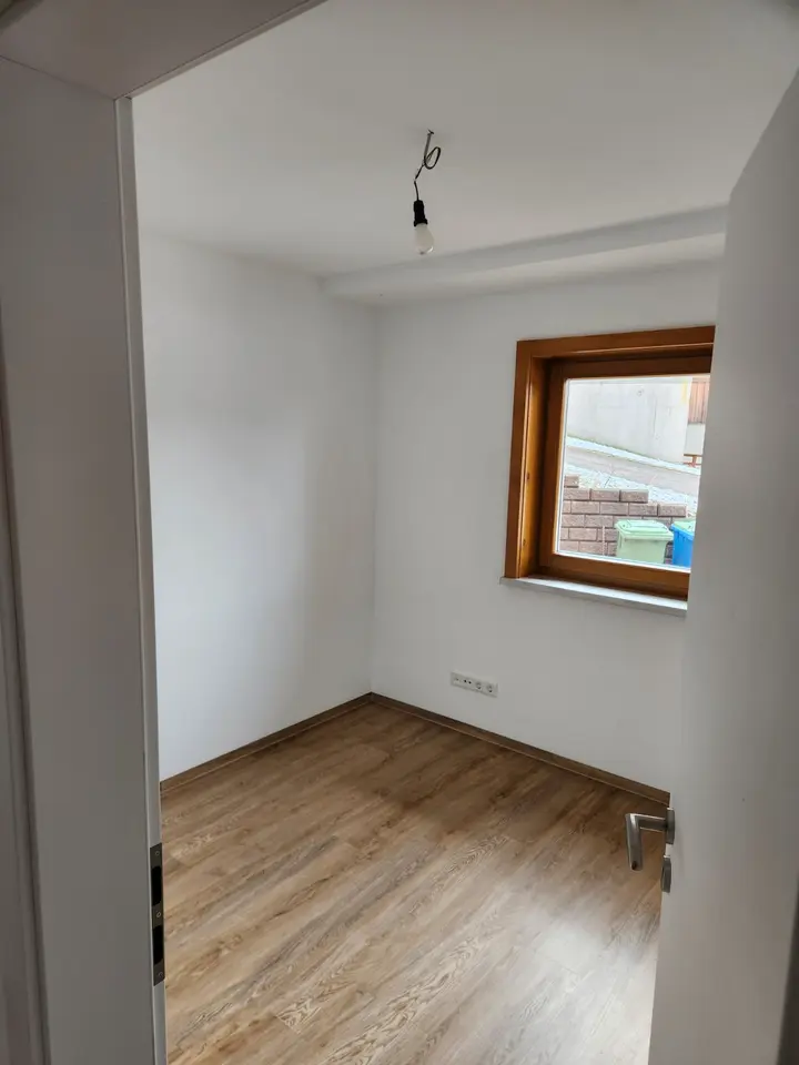 5 Zimmer Wohnung mit 185 m² in Suhl – Bild 6