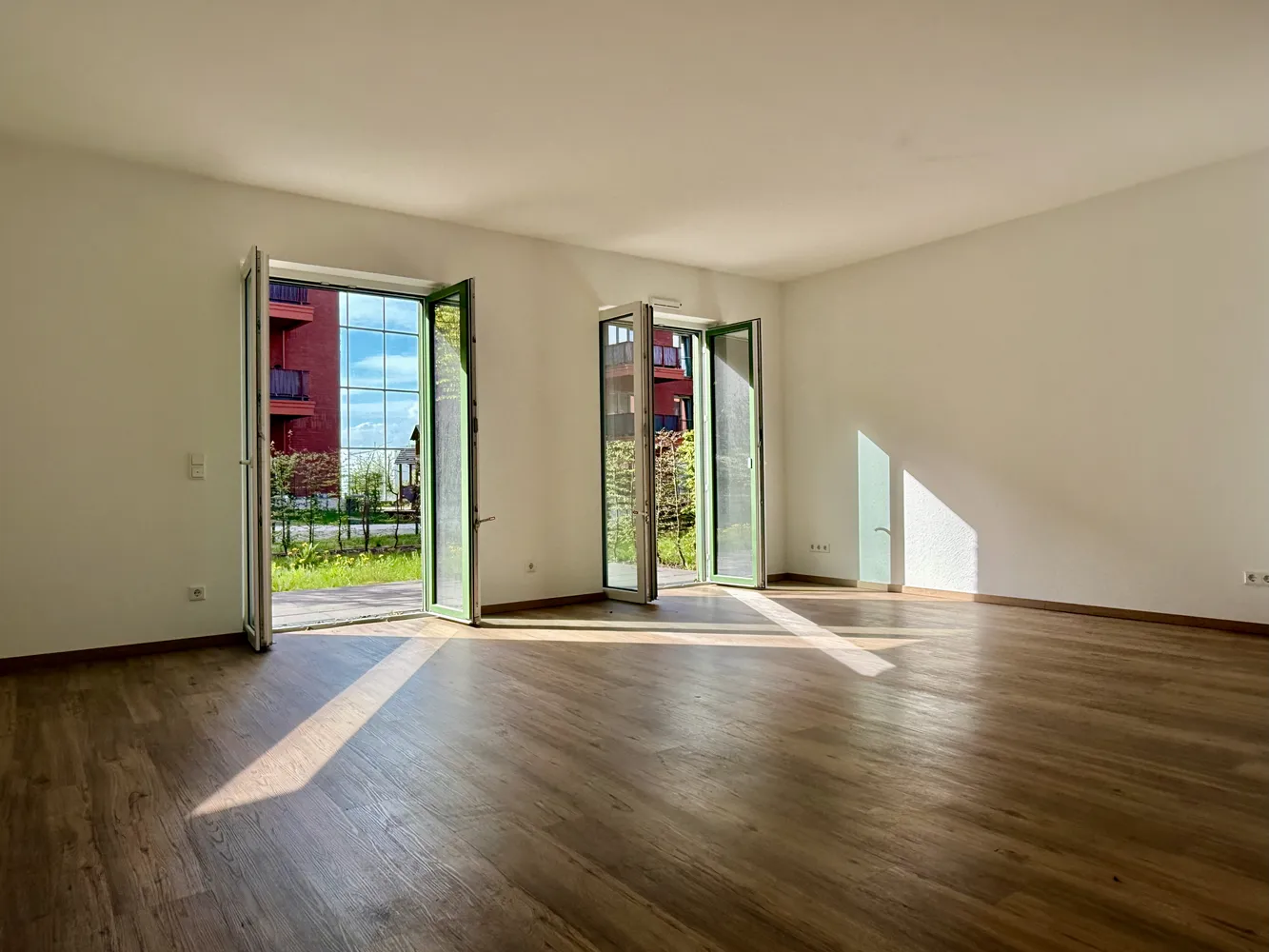 4 Zimmer Wohnung mit 132 m² in Hannover – Bild 2