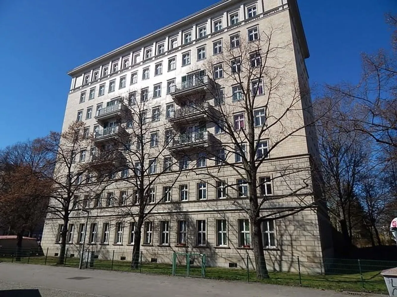 2 Zimmer Wohnung mit 61 m² in Berlin – Bild 4