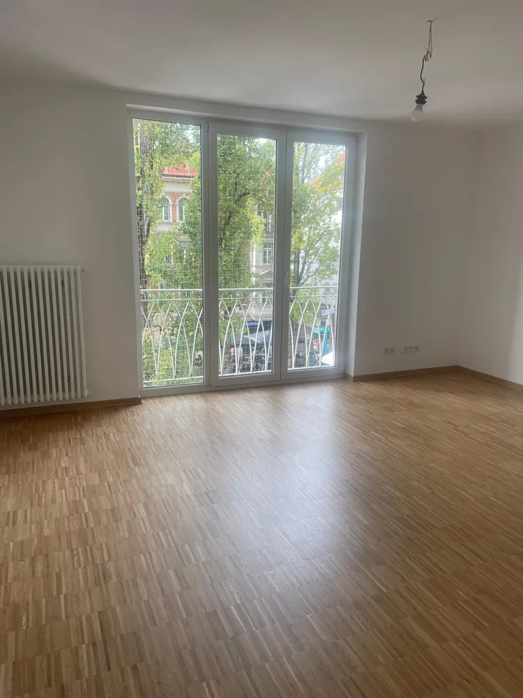 3 Zimmer Wohnung mit 68 m² in München – Bild 2