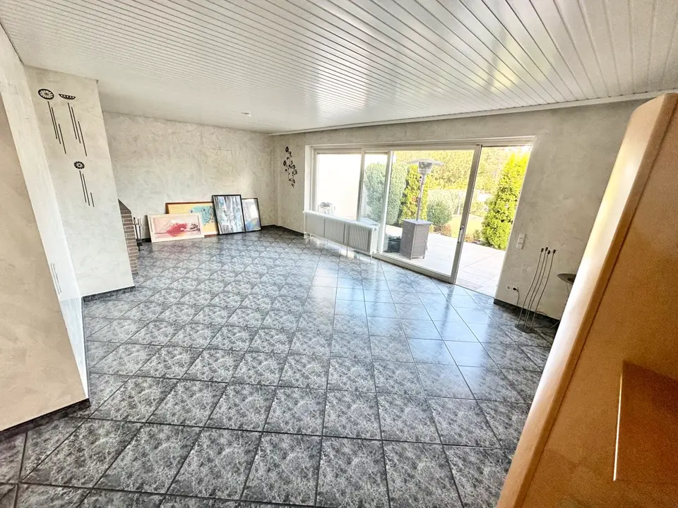 5 Zimmer Haus mit 176 m² in Dietzenbach – Bild 1