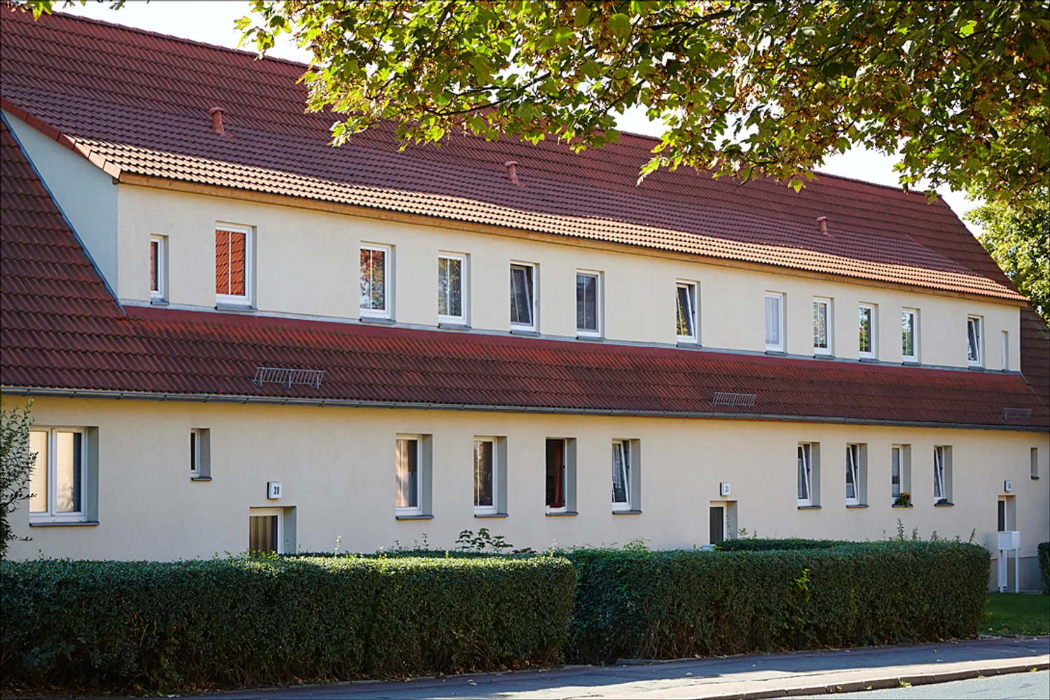 2 Zimmer Wohnung mit 44 m² in Halle (Saale) – Bild 2