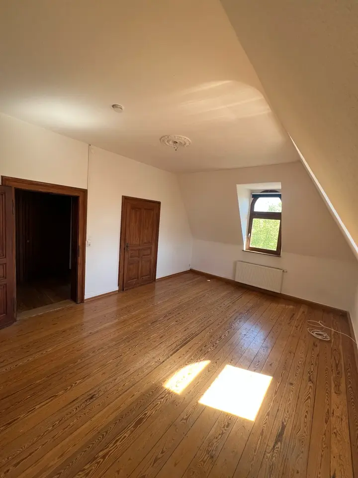 3 Zimmer Wohnung mit 120 m² in Wiesbaden – Bild 3