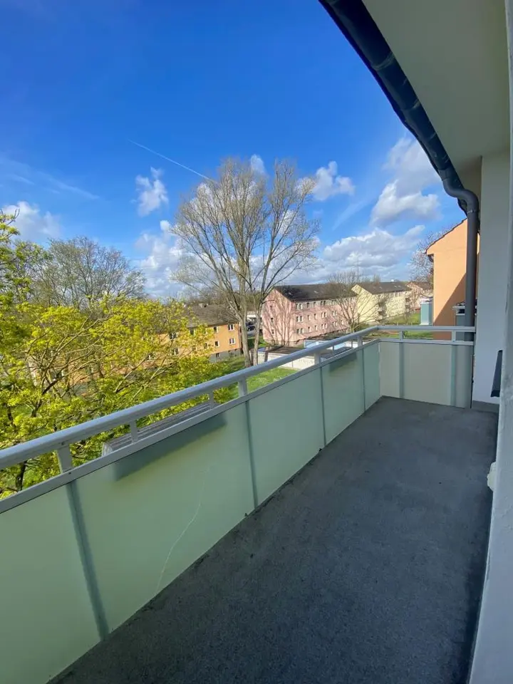 3 Zimmer Wohnung mit 64 m² in Duisburg – Bild 4