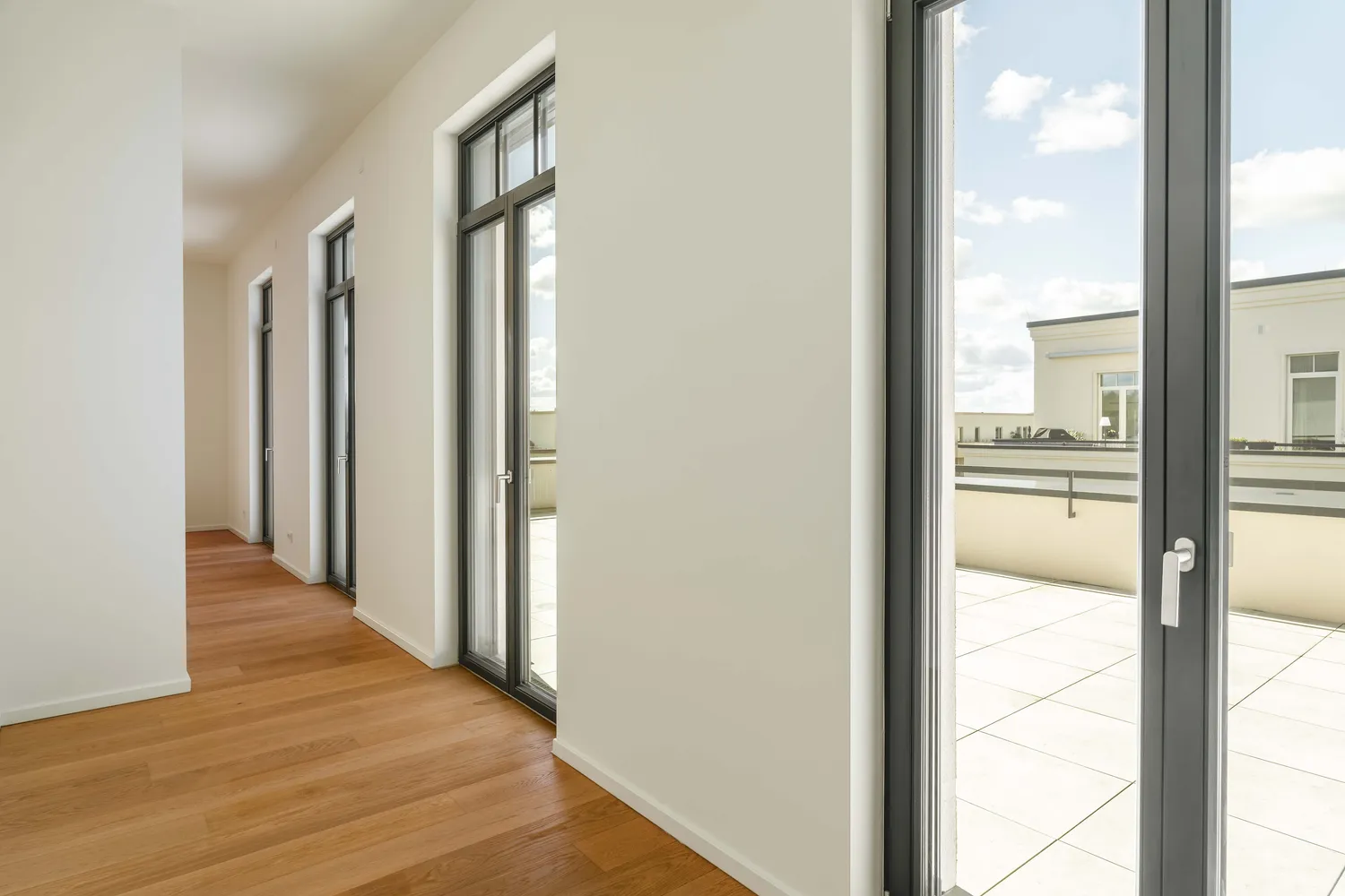 3 room apartment with 135 m² in Potsdam – Photo 2