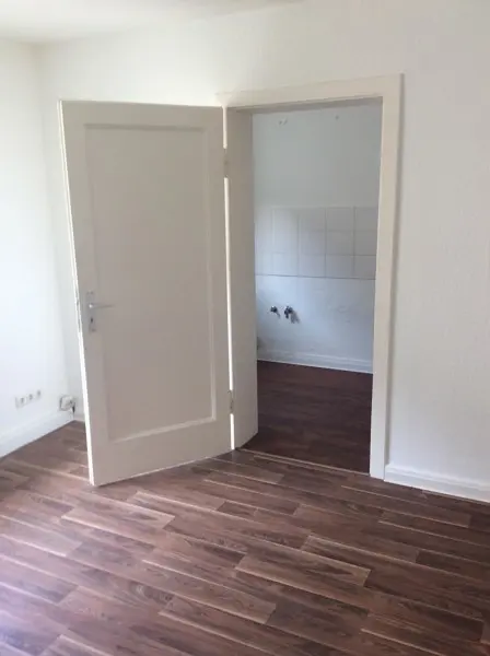 2 Zimmer Wohnung mit 43 m² in Wiesbaden – Bild 2