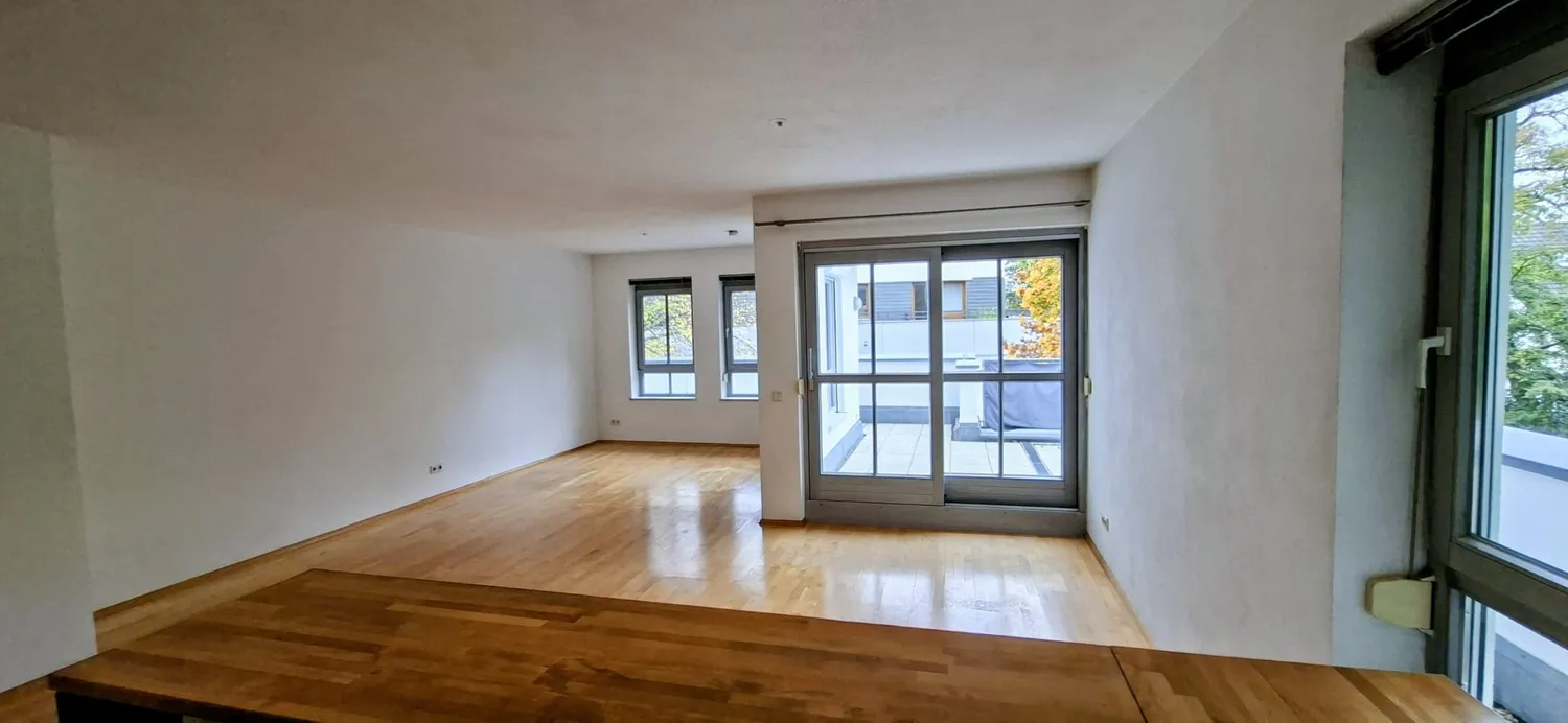 2 room apartment with 75 m² in Munich – Photo 12