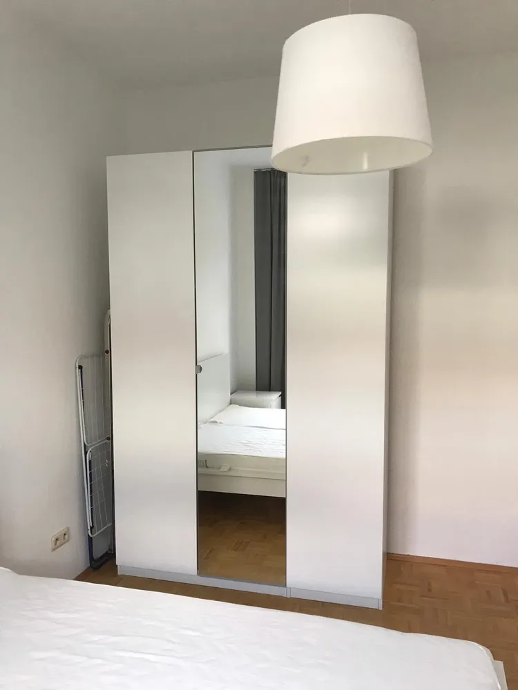 2 Zimmer Wohnung mit 33 m² in Düsseldorf – Bild 2