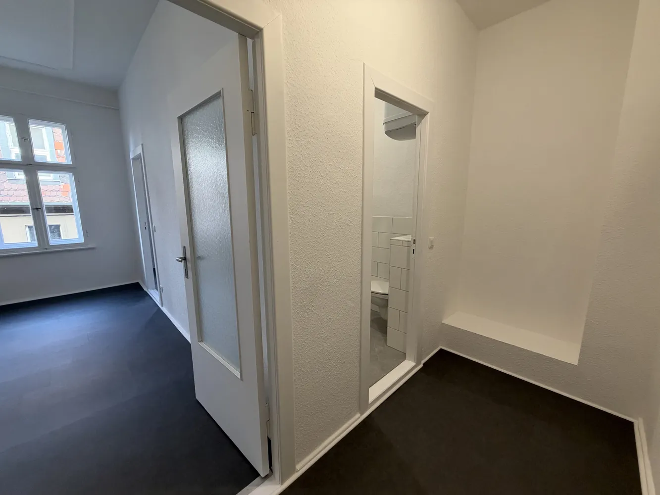 1 room apartment with 36 m² in Berlin – Photo 5