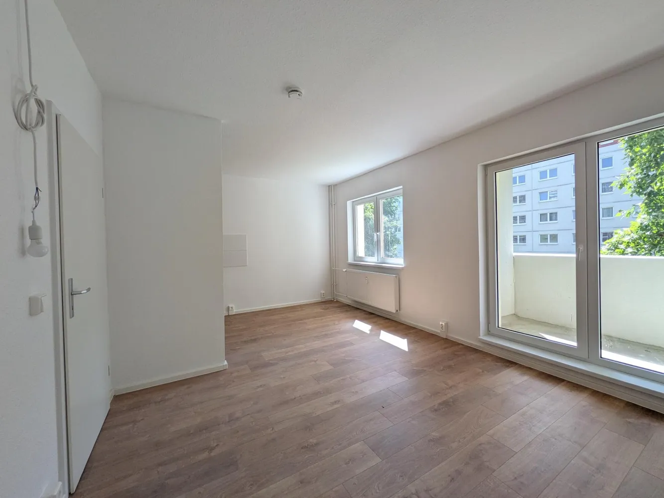 4 Zimmer Wohnung mit 68 m² in Halle (Saale) – Bild 1