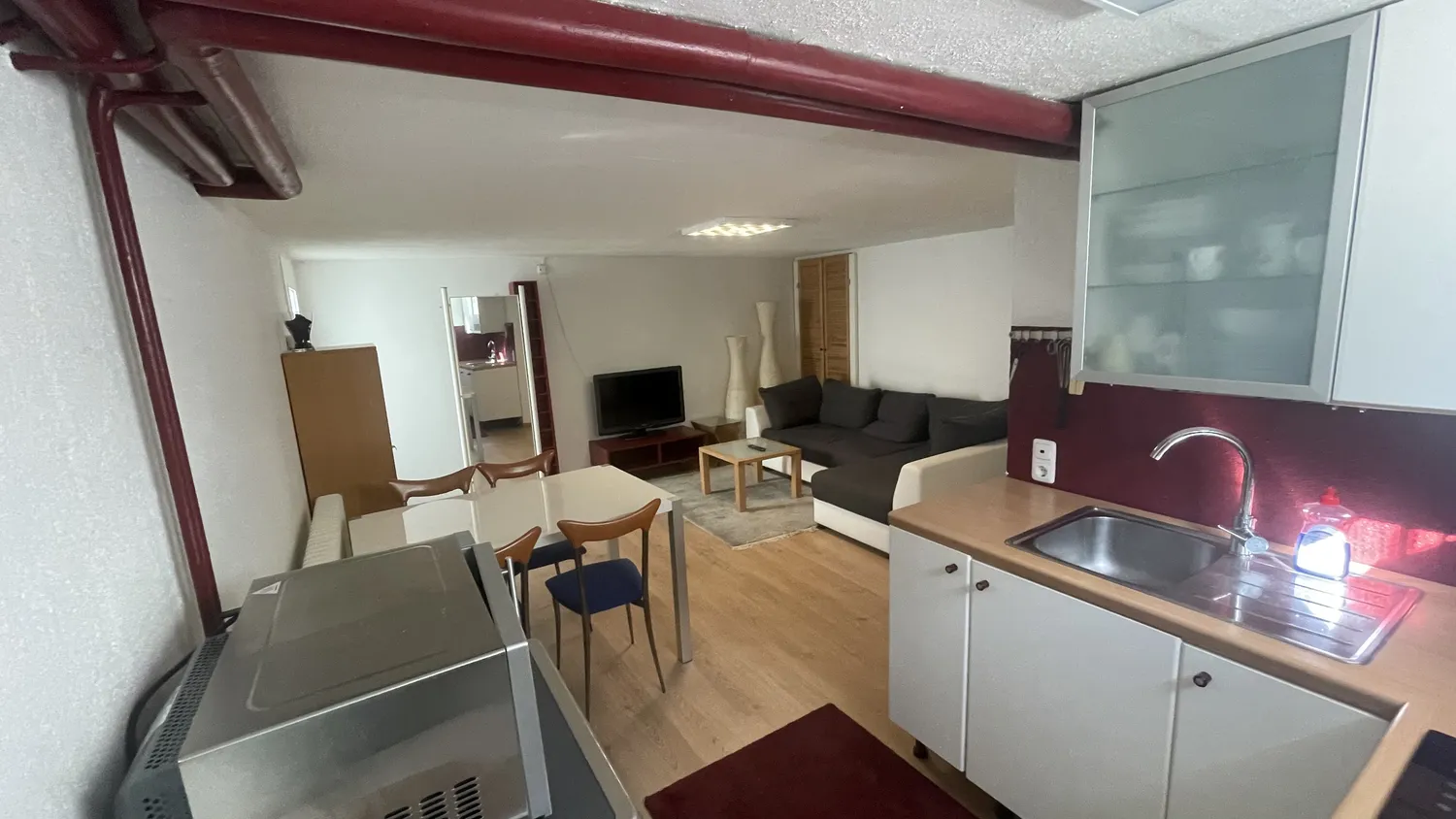 2 Zimmer Wohnung mit 36 m² in Freiburg im Breisgau – Bild 6