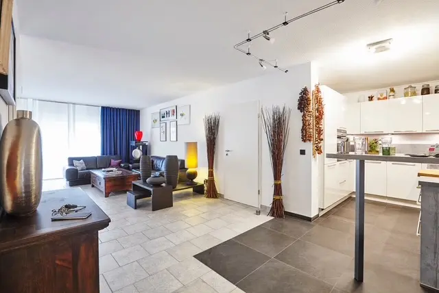 4 Zimmer Wohnung mit 117 m² in Mönchengladbach – Bild 1