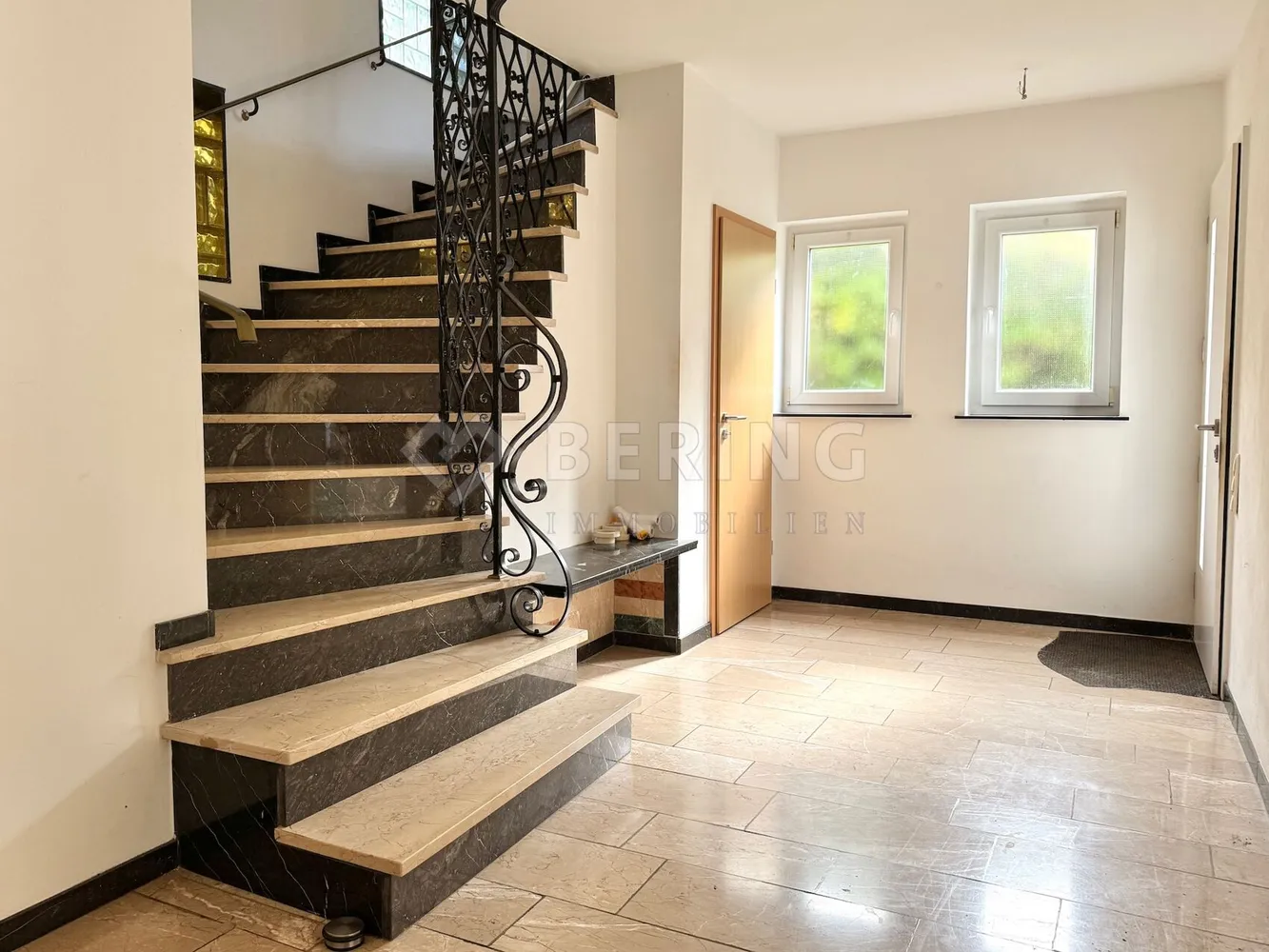 6 Zimmer Haus mit 184 m² in Siegen – Bild 7