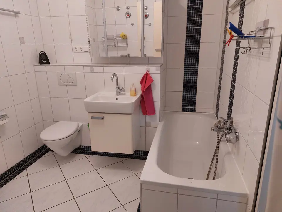 WG-Zimmer mit 103 m² in Schwetzingen – Bild 9