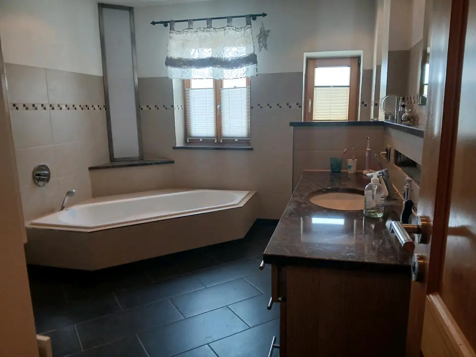 5 Zimmer Wohnung mit 130 m² in Starnberg – Bild 6