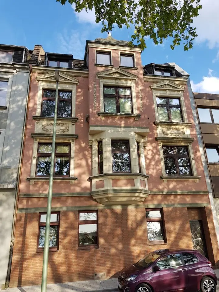3 Zimmer Wohnung mit 100 m² in Duisburg – Bild 2
