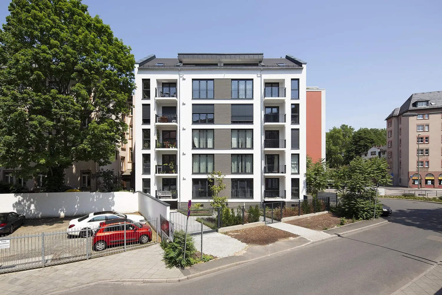 2 Zimmer Wohnung mit 62 m² in Frankfurt am Main – Bild 1