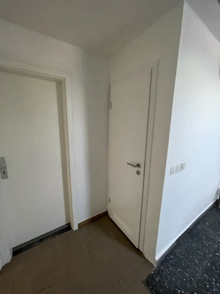 1 room apartment with 29 m² in Cologne – Photo 9