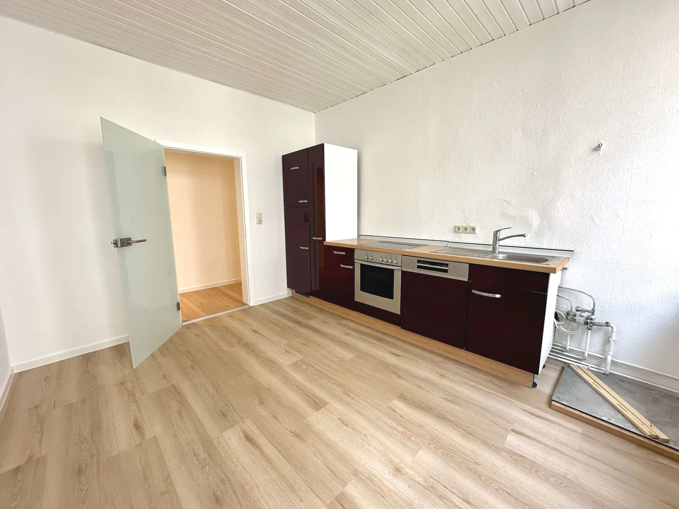 2 Zimmer Wohnung mit 68 m² in Wiesbaden – Bild 8