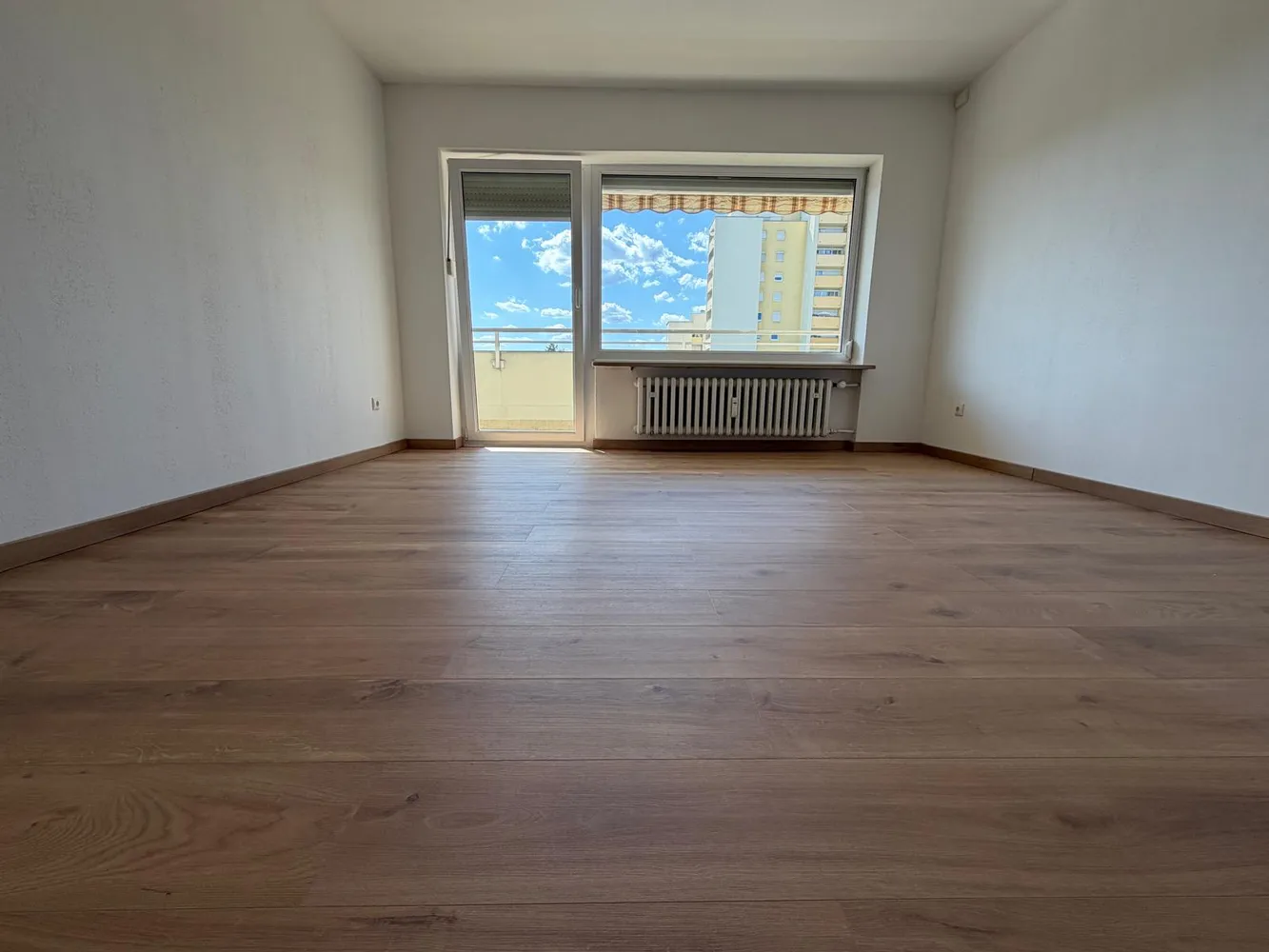5 Zimmer Wohnung mit 101 m² in Regensburg – Bild 1