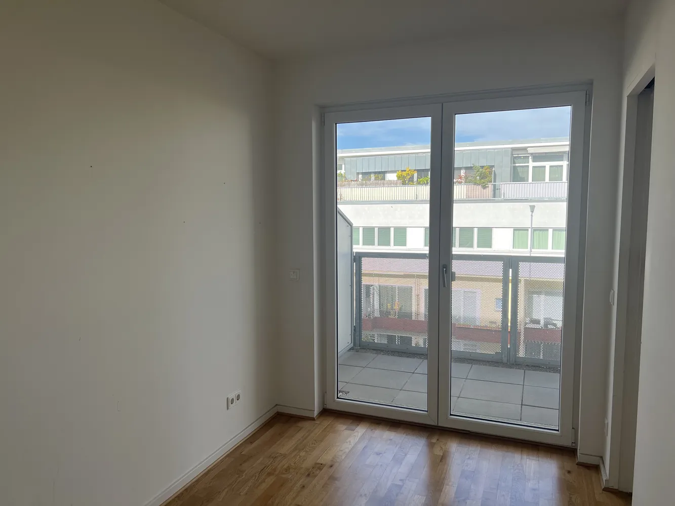 2 room apartment with 63 m² in Berlin – Photo 4