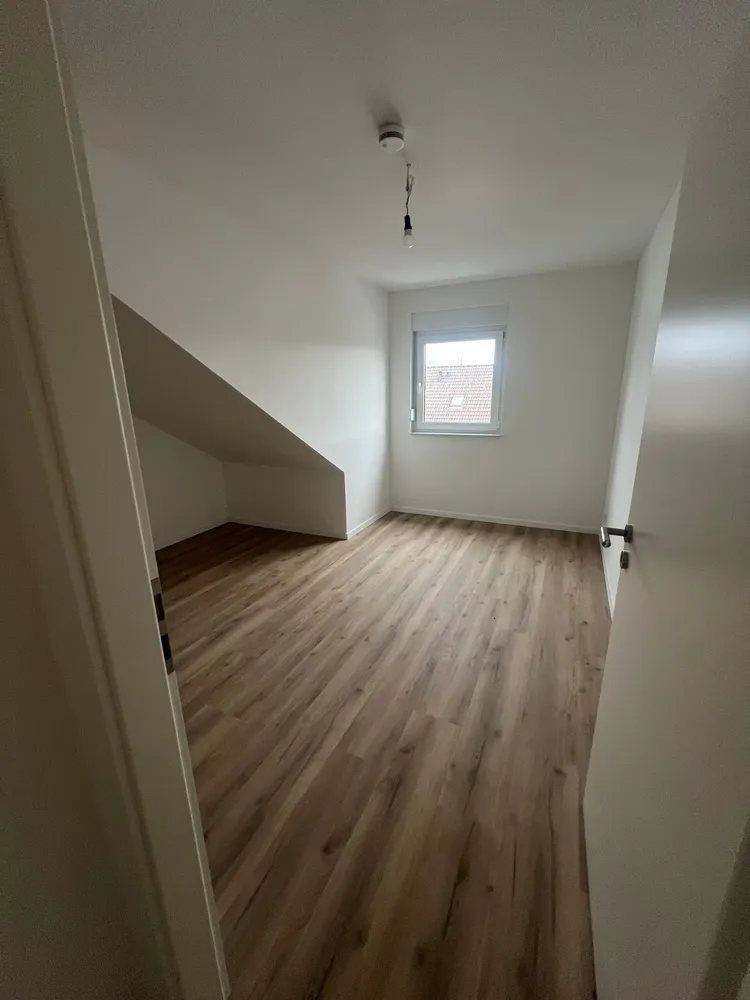 3 Zimmer Wohnung mit 81 m² in Köln – Bild 1