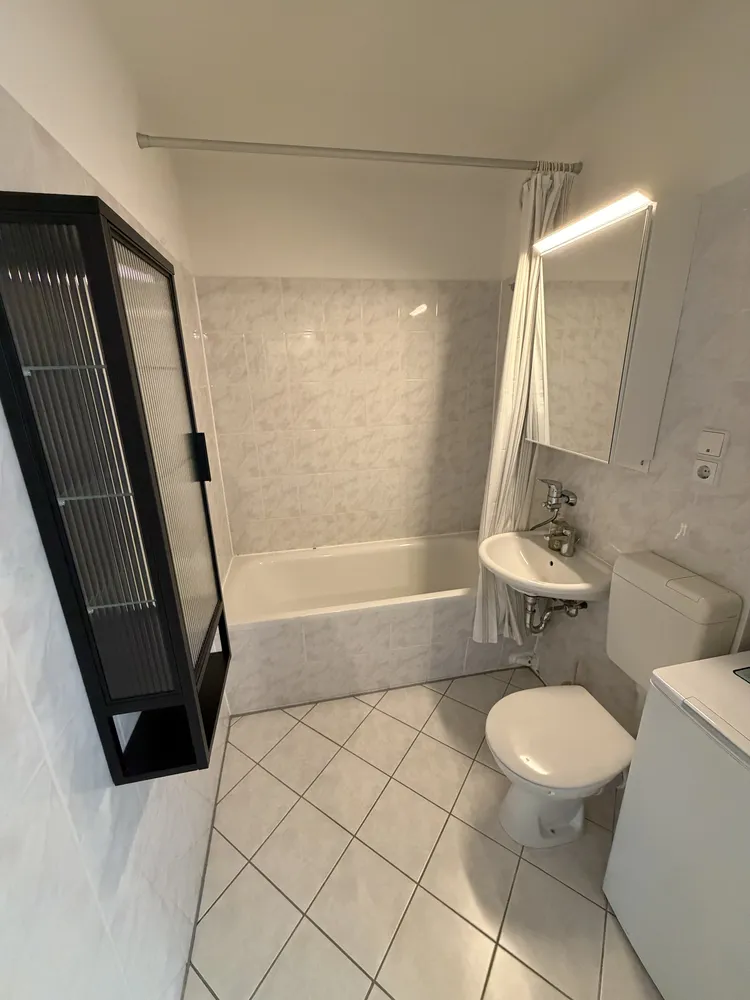 1 Zimmer Wohnung mit 43 m² in Berlin – Bild 8