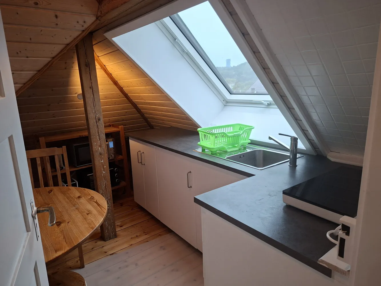 2 Zimmer Wohnung mit 30 m² in Esslingen am Neckar – Bild 2