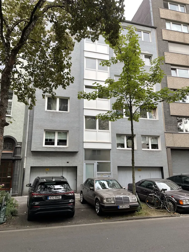 2 Zimmer Wohnung mit 65 m² in Köln – Bild 1