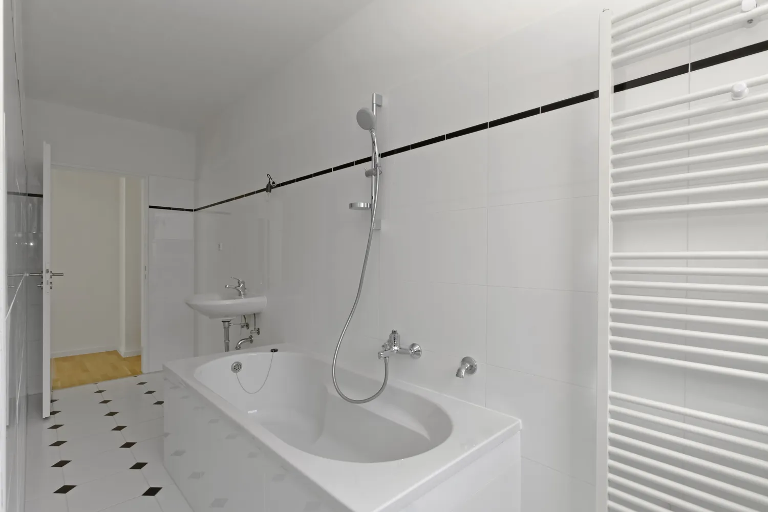 2 room apartment with 66 m² in Hagen – Photo 3