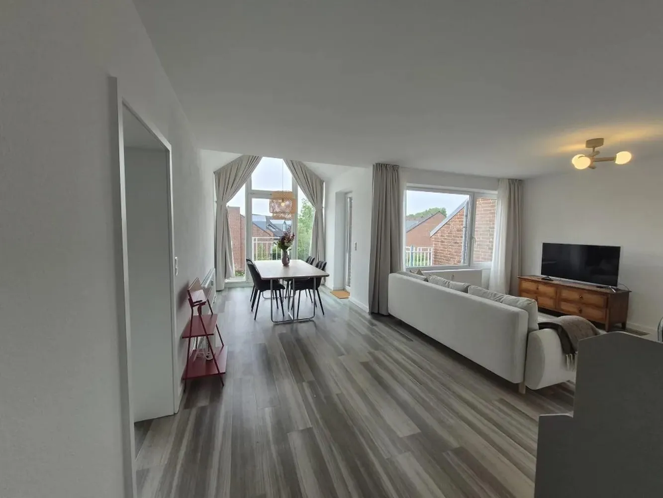 2 Zimmer Wohnung mit 68 m² in Düsseldorf – Bild 2