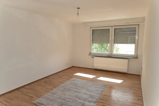 2 Zimmer Wohnung mit 55 m² in Leverkusen – Bild 2
