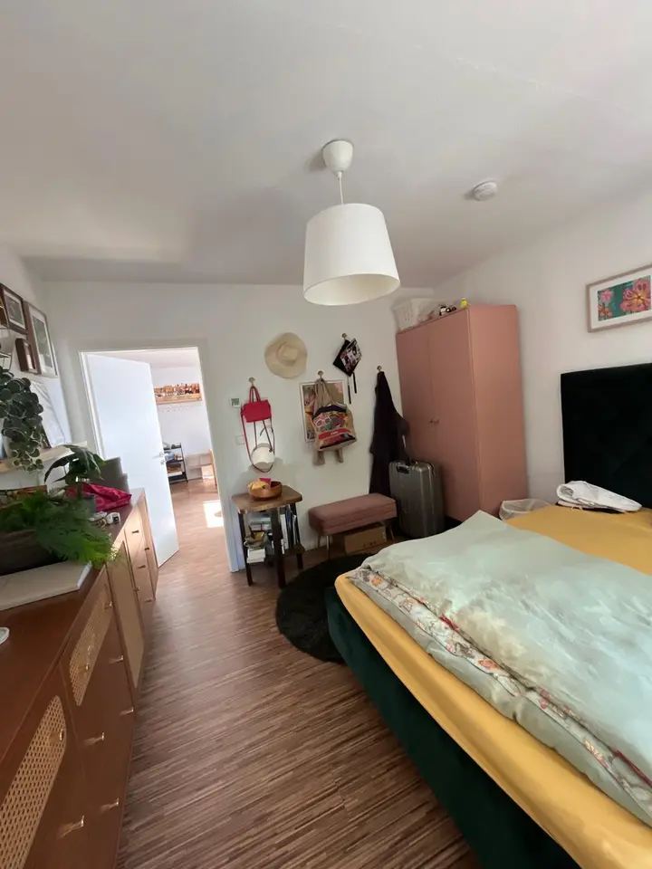 Shared room with 103 m² in Stuttgart – Photo 2