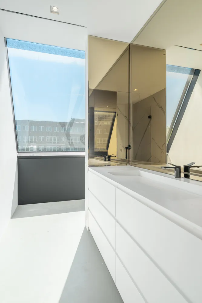 5 Zimmer Wohnung mit 244 m² in Stuttgart – Bild 4